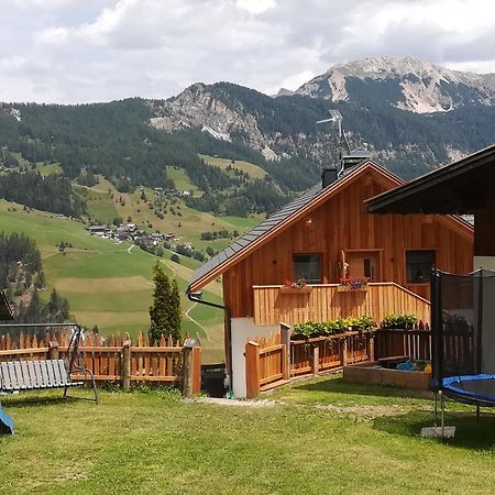 Agriturismo Luech Picedac La Valle Luaran gambar