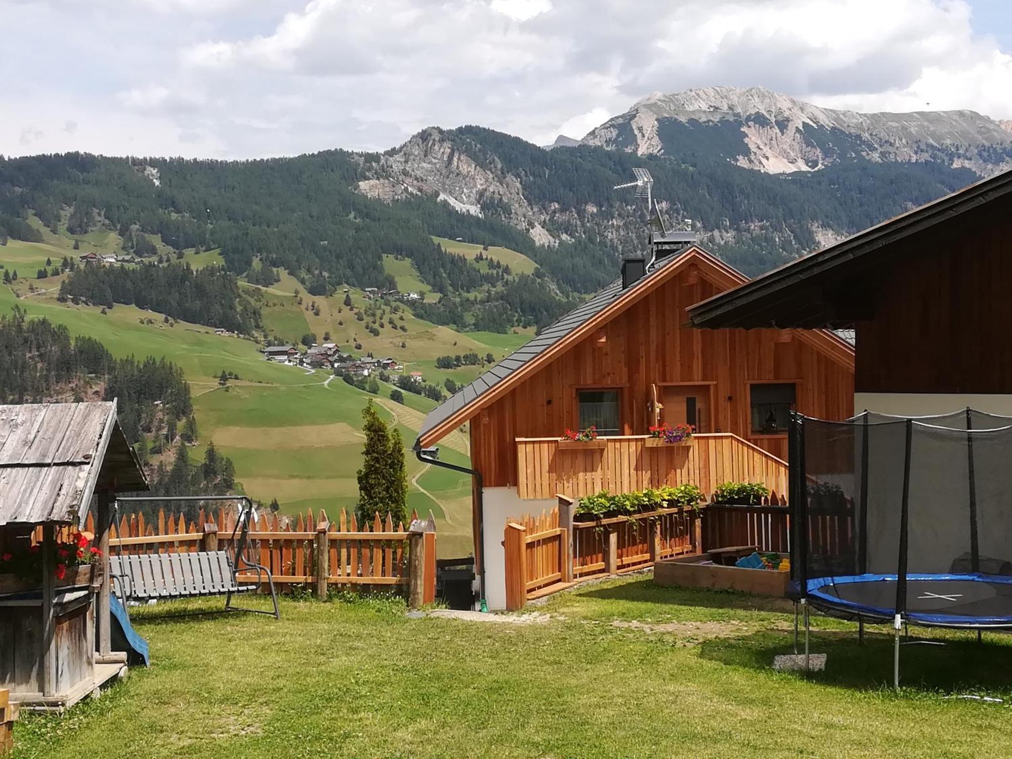 Agriturismo Luech Picedac La Valle Luaran gambar
