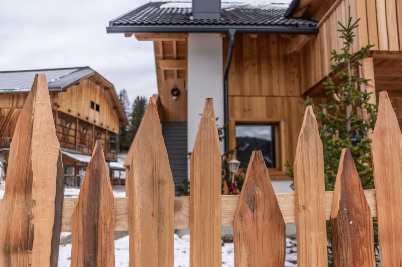Agriturismo Luech Picedac La Valle Luaran gambar
