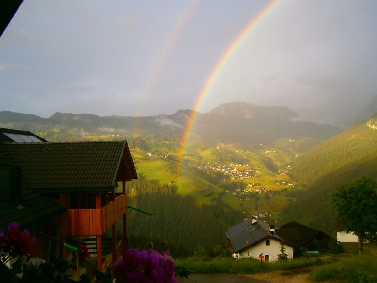 Agriturismo Luech Picedac La Valle Luaran gambar